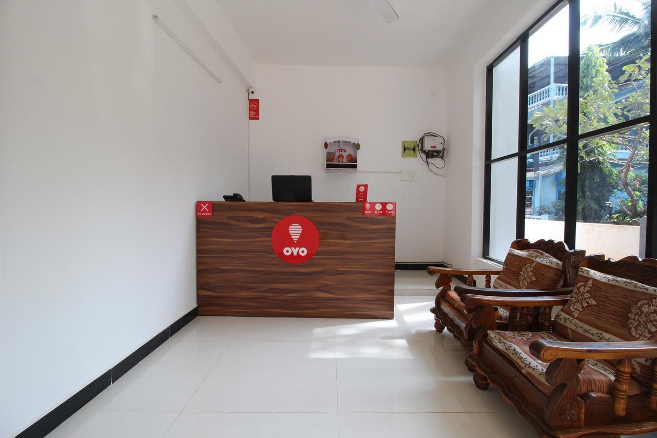 Oyo 10385 Hotel Nirmala Vilas Candolim Dış mekan fotoğraf