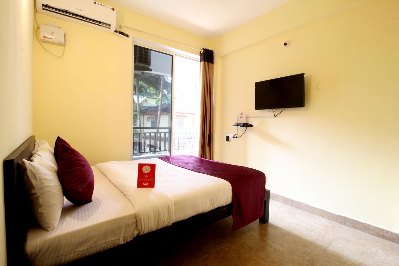 Oyo 10385 Hotel Nirmala Vilas Candolim Dış mekan fotoğraf